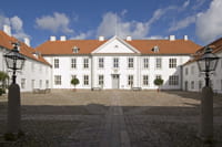 Odense Slot set fra den indre slotsgård.
