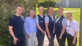 Billede af ledere og medarbejdere i Næsbygruppen